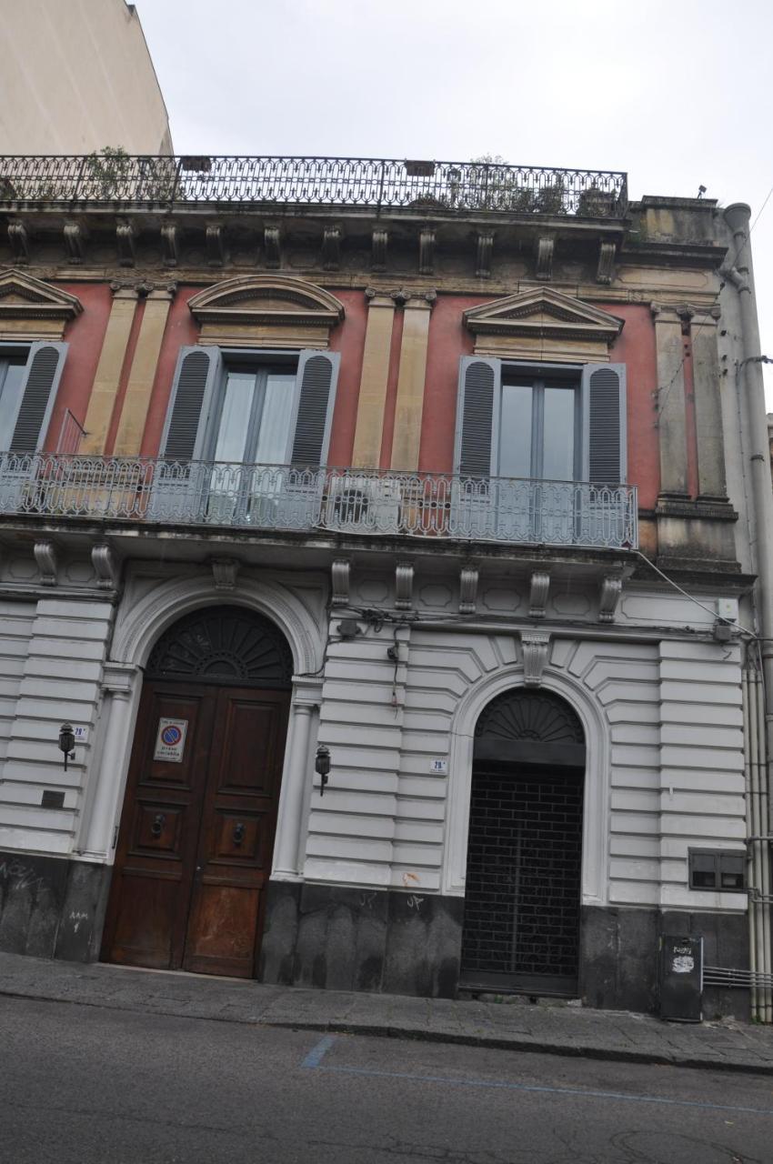 Appartamenti Villa Bellini CTA Exterior foto